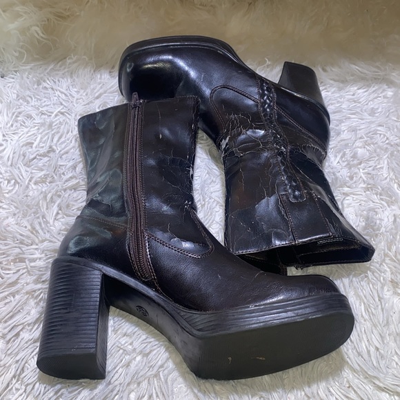 🌻-Woman’s Skechers platform boots-🌻 - Picture 4 of 13